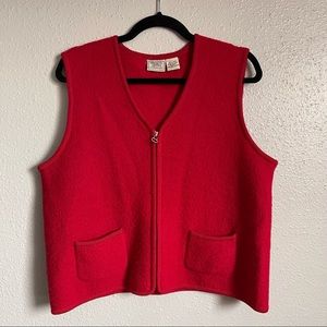 Speciality Collection 100% Wool Red Zip Up Sleeveless Vest Large